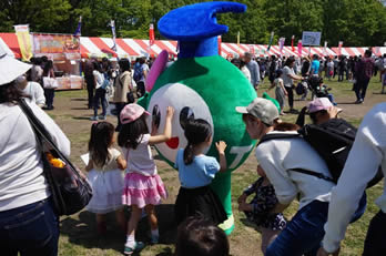 うまかんべぇ～祭の様子３